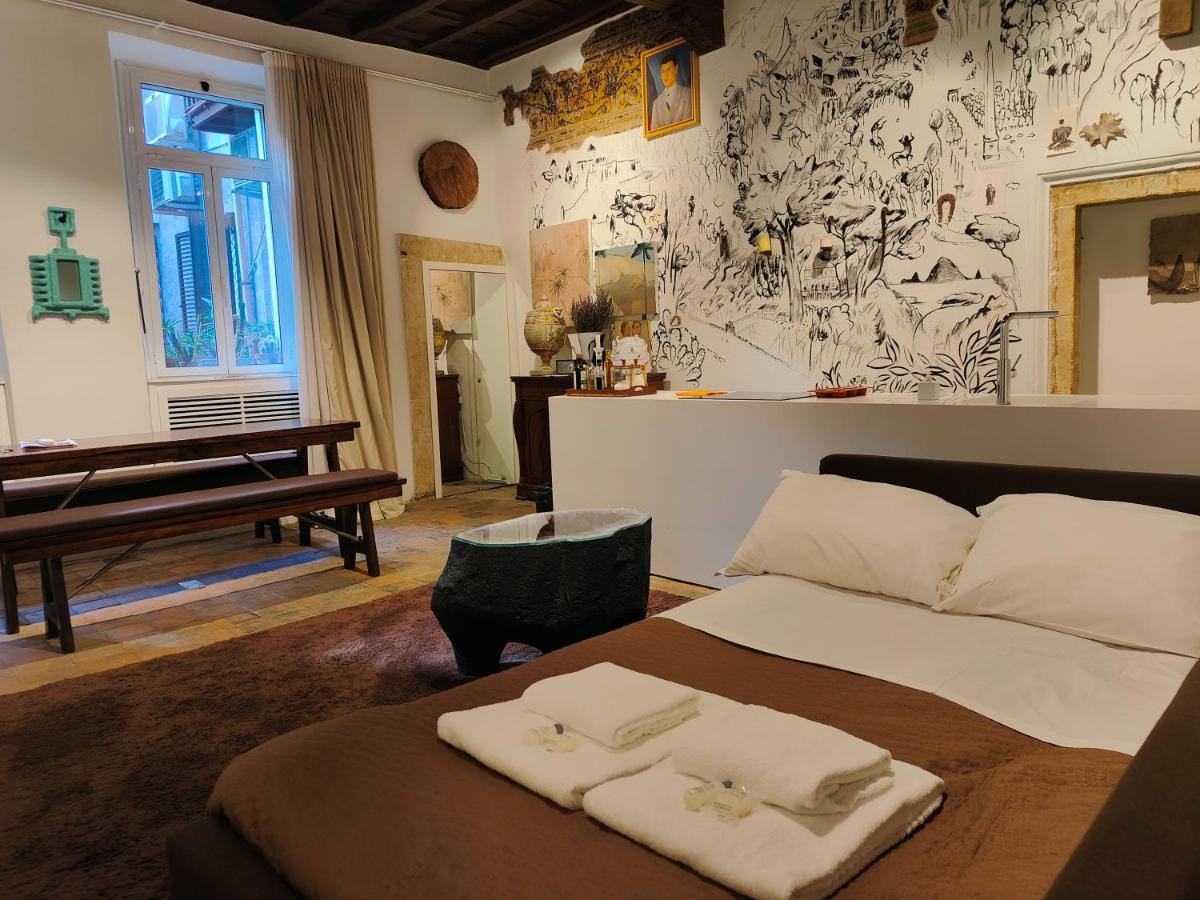The Eclectic Of Collector - Navona Square Apartment *